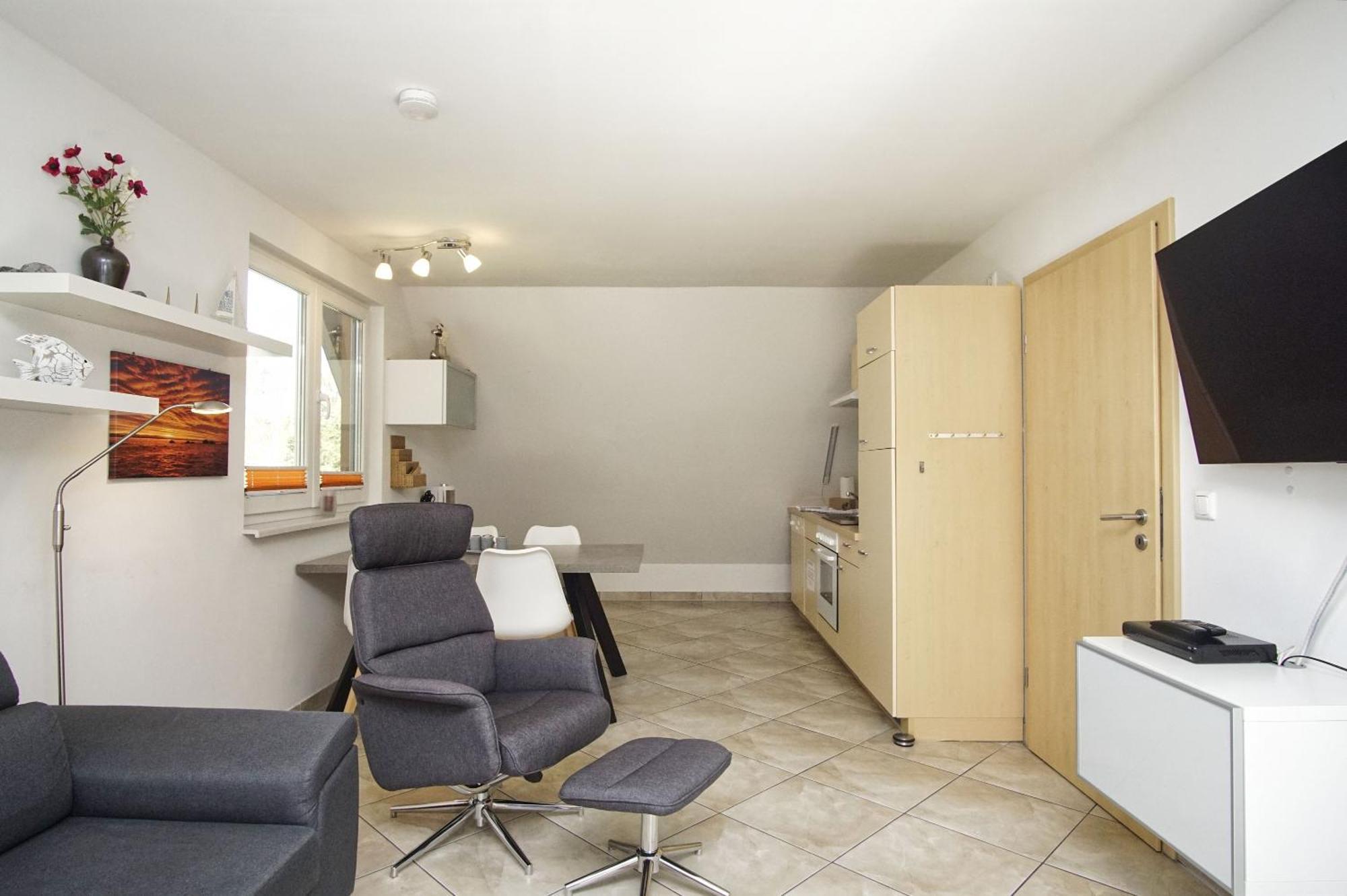 Moderne Fewo Nr 4 Mit Balkon, Sauna Im Haus, Garten - Ferienwohnungen Am Wald Klein Gelm Dış mekan fotoğraf